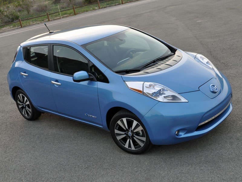 Nissan-Leaf